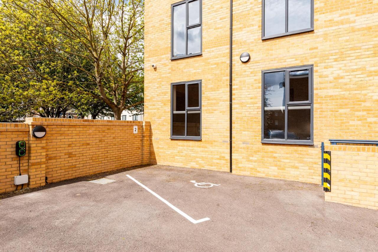 Home From Home - Reliable Long-Term Stay For Working Guests - Apartment 3 Gillingham  Εξωτερικό φωτογραφία